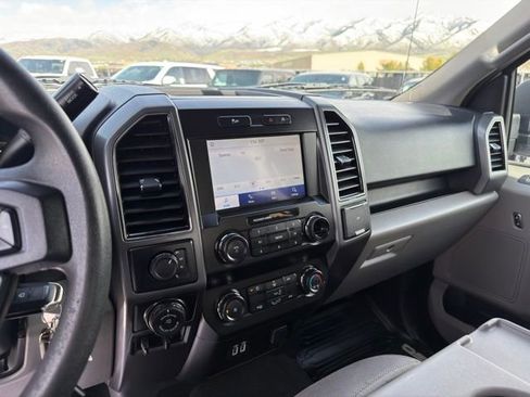 Used 2020 Ford F150 XLT w/ Trailer Tow Package AWD/4WD image 18