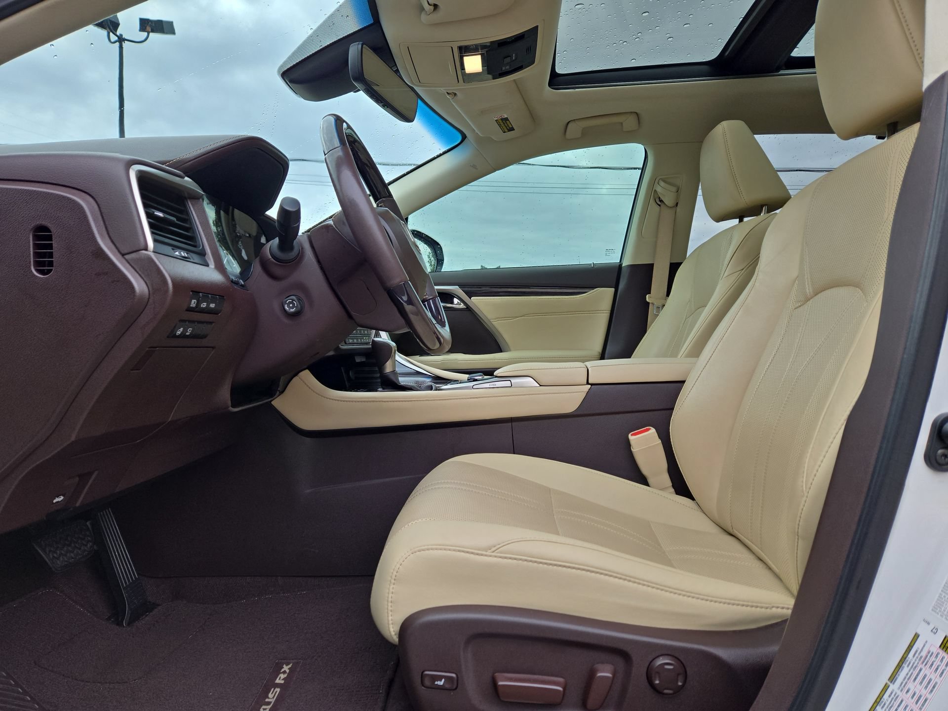 Used 2016 Lexus RX 350 FWD w/ Luxury Package image 16