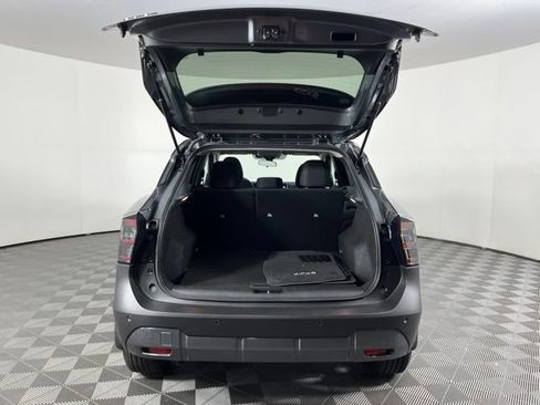 Used 2026 Nissan Kicks SV FWD image 44