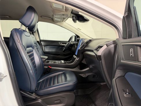 Used 2023 Ford Edge SEL w/ Sport Appearance Package AWD/4WD image 28