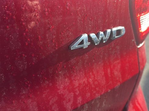 Used 2017 Ford Explorer Base image 10