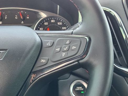 Used 2024 Chevrolet Equinox RS FWD image 29