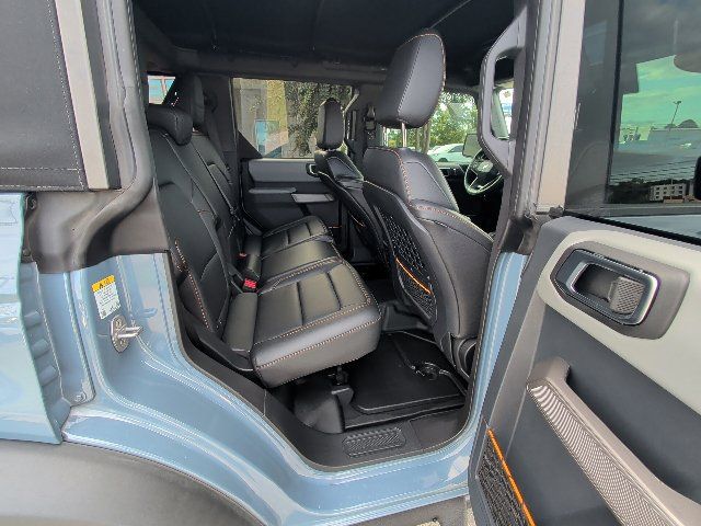 Used 2023 Ford Bronco Badlands AWD/4WD image 14
