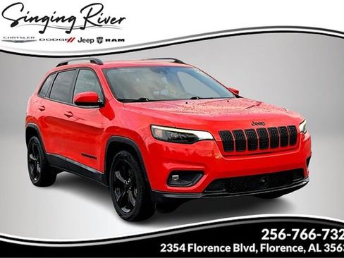Used 2021 Jeep Cherokee Latitude Plus image 1
