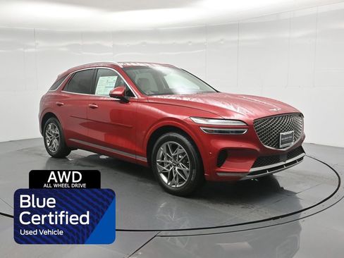 Used 2023 Genesis GV70 2.5T w/ Advanced Package image 1