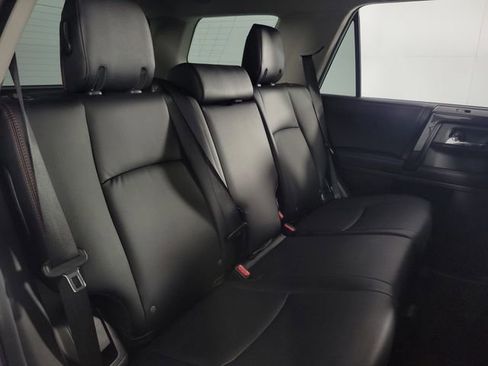 Used 2024 Toyota 4Runner TRD Off-Road Premium image 16