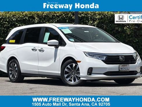Certified 2024 Honda Odyssey EX-L image 1
