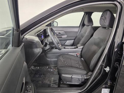 Used 2025 Nissan Kicks S FWD image 26