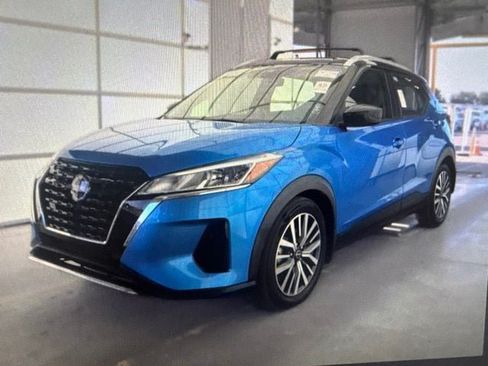 Certified 2023 Nissan Kicks SV w/ Interior Electronics Package FWD image 6
