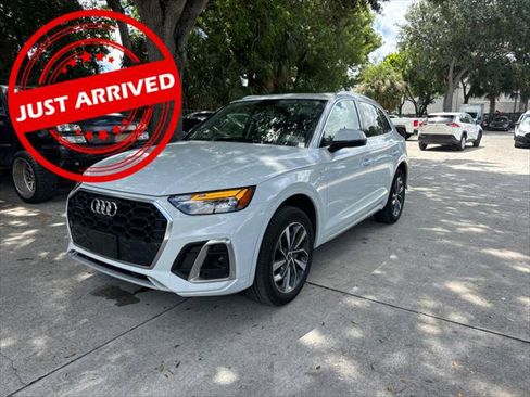 Used 2023 Audi Q5 2.0T Premium Plus w/ Premium Plus Package AWD/4WD image 1
