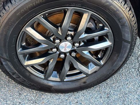 Used 2018 GMC Acadia SLT w/ LPO, Protection Package image 5