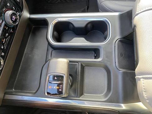 Used 2023 Chevrolet Silverado 1500 LTZ AWD/4WD image 19