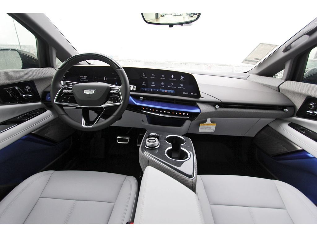New 2027 Cadillac Optiq Luxury RWD image 9