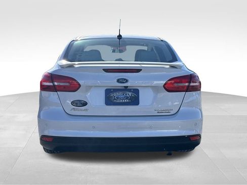 Used 2016 Ford Focus Titanium w/ Titanium Cold Weather Package image 6