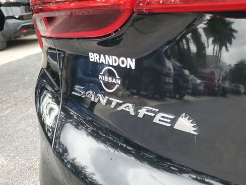 Used 2023 Hyundai Santa Fe SEL image 8