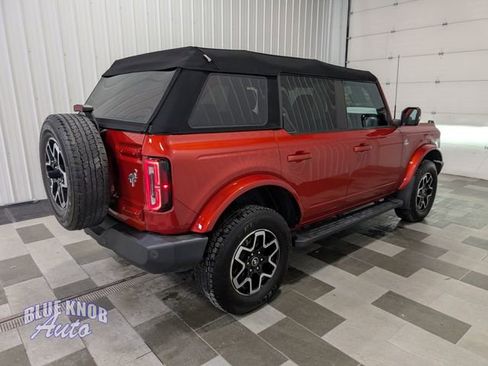 Used 2022 Ford Bronco Outer Banks AWD/4WD image 4