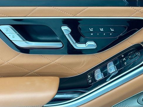 Used 2022 Mercedes-Benz S 580 4MATIC Sedan image 22