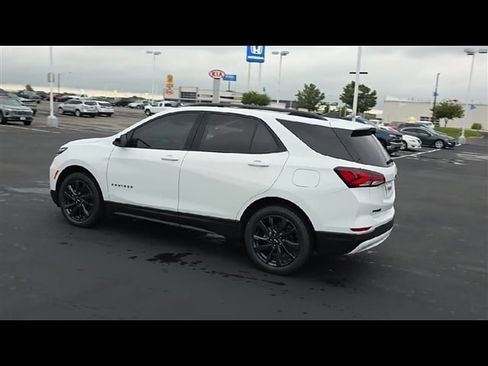 Certified 2022 Chevrolet Equinox RS image 6