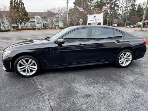 Used 2016 BMW 750i xDrive 750i xDrive Sedan 4D image 5