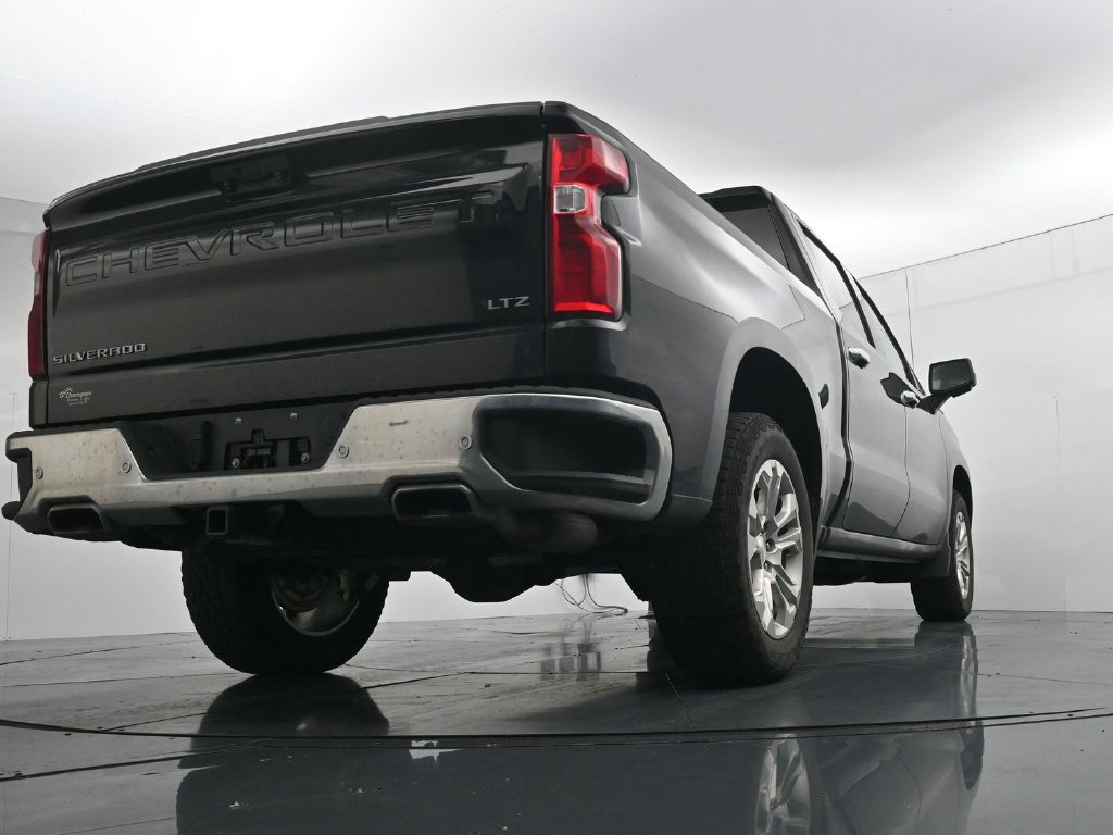 Used 2023 Chevrolet Silverado 1500 LTZ AWD/4WD image 22