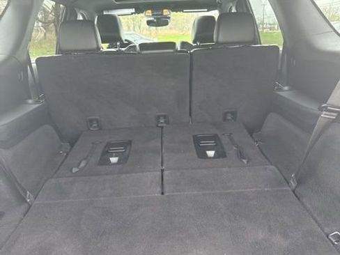 Used 2024 Dodge Durango GT image 11