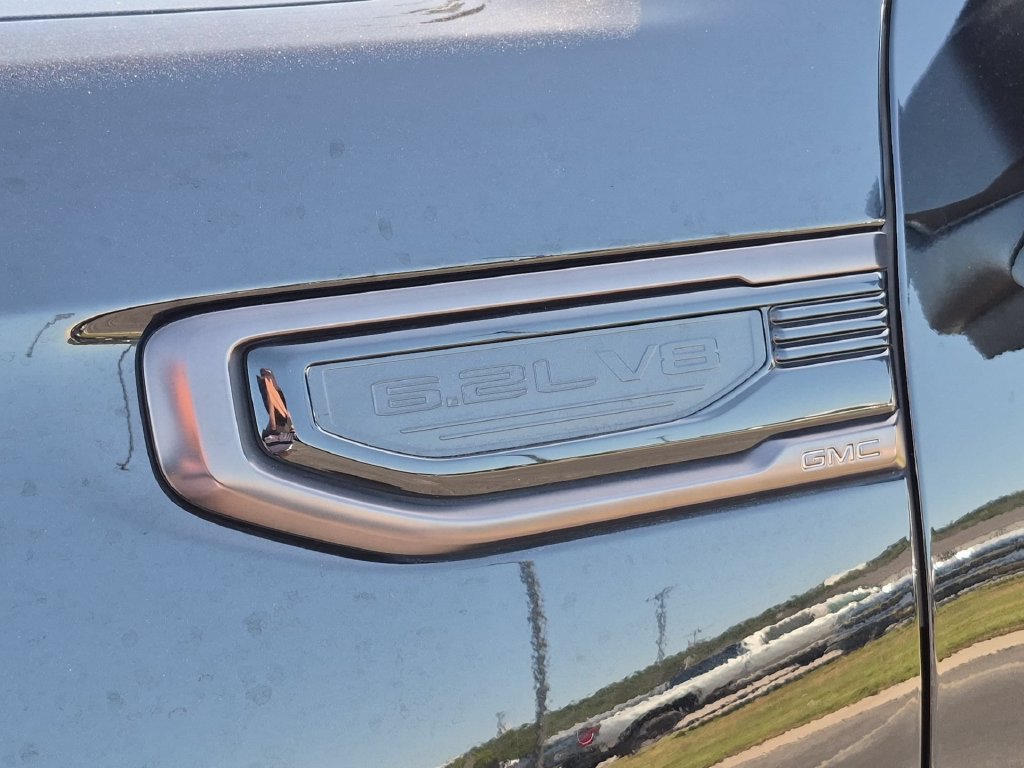 Used 2023 GMC Sierra 1500 AT4X AWD/4WD image 32