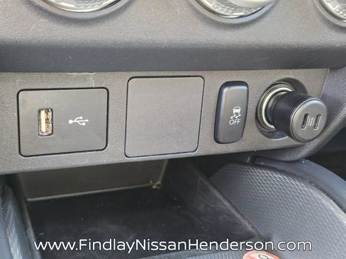Used 2024 Mitsubishi Outlander Sport ES AWD/4WD image 28