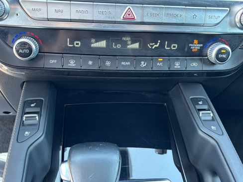 Used 2021 Kia Telluride EX w/ EX Premium Package FWD image 15