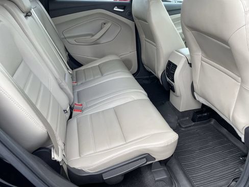 Used 2018 Ford Escape Titanium AWD/4WD image 24