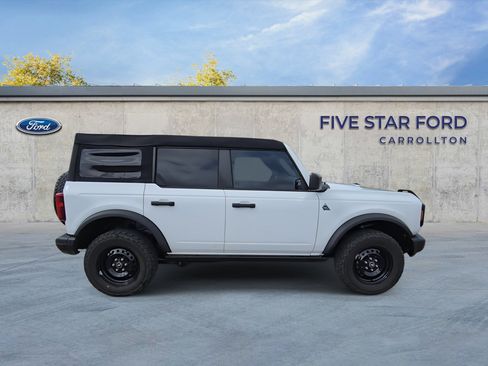 Certified 2023 Ford Bronco Black Diamond AWD/4WD image 9