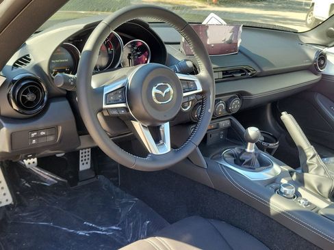 New 2026 MAZDA MX-5 Miata Club w/ Interior Package RWD image 14