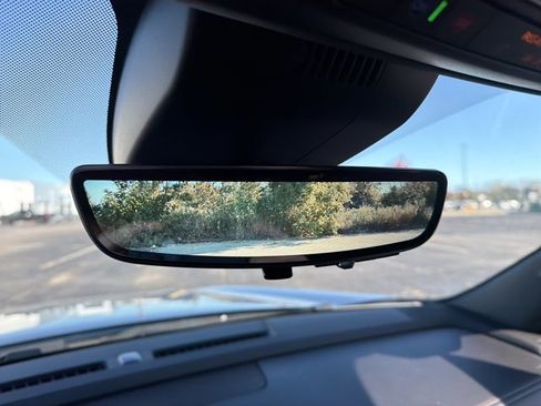 New 2026 Chevrolet Suburban High Country image 21