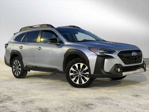 Used 2024 Subaru Outback Limited image 1