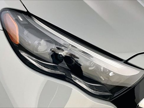 New 2027 Mercedes-Benz E 450 4MATIC Sedan image 16