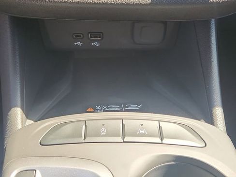 New 2026 Buick Envista Preferred w/ Convenience II Package FWD image 31