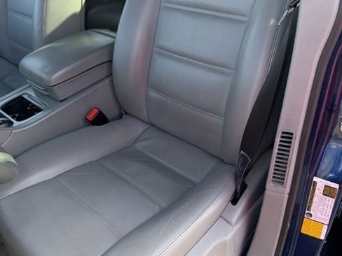 Used 2010 Porsche Cayenne Base image 11