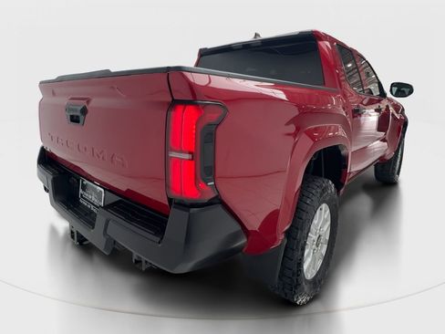 Used 2024 Toyota Tacoma SR image 7