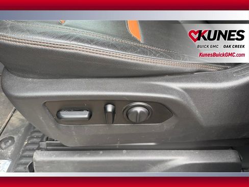 Used 2021 GMC Sierra 1500 AT4 w/ AT4 Carbonpro Edition AWD/4WD image 11