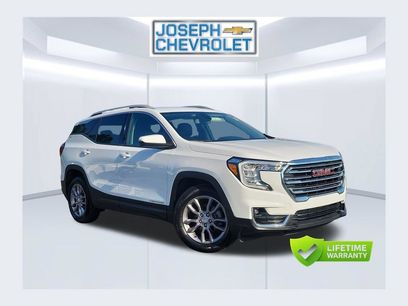 Used 2024 GMC Terrain SLT