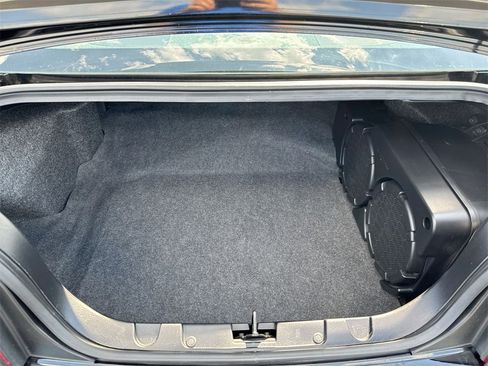 Used 2005 Ford Mustang GT Premium image 22