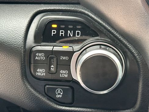 Used 2023 RAM 1500 Big Horn AWD/4WD image 36