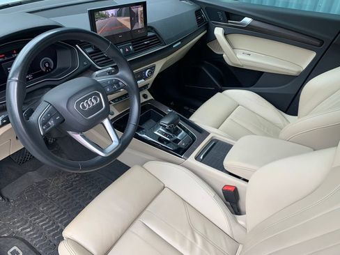 Used 2021 Audi Q5 2.0T Premium Plus w/ Premium Plus Package AWD/4WD image 11