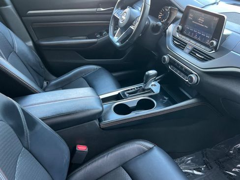 Certified 2023 Nissan Altima 2.5 SR FWD image 17