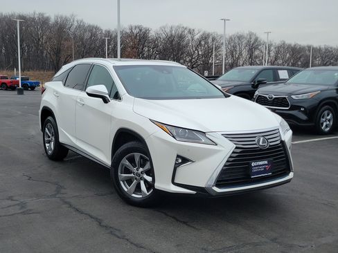 Used 2018 Lexus RX 350 AWD w/ Premium Package image 2