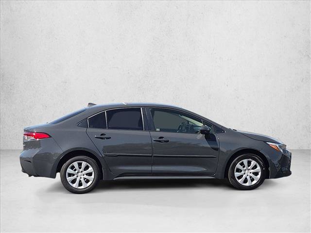 Used 2024 Toyota Corolla LE FWD image 4