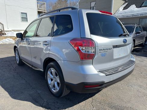 Used 2015 Subaru Forester 2.5i Premium w/ All-Weather Package image 5
