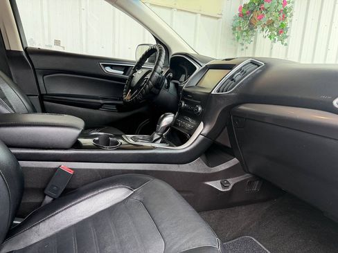 Used 2015 Ford Edge SEL w/ Equipment Group 201A FWD image 15