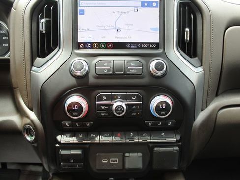Used 2023 GMC Sierra 3500 Denali AWD/4WD image 30