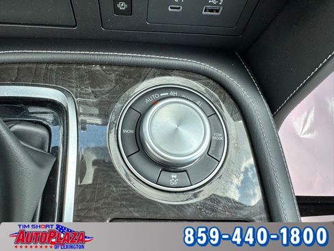 Used 2024 INFINITI QX80 Luxe AWD/4WD image 31