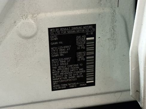 Used 2018 Nissan Rogue SV w/ Premium Package image 31